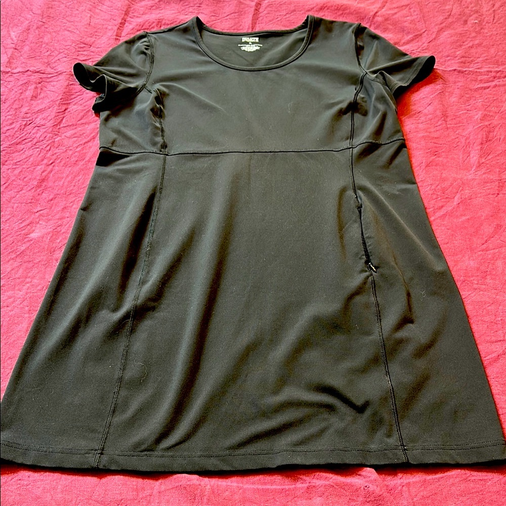 Duluth Trading XL Black cap Sleeve Dress travel summer heavy swimsuit like fab